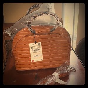 Beautiful Zara purse never use
